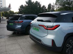 -蔚来中心(北京中关村店)
