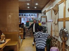 -锅老头海鲜铁锅炖