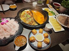 -九牧鱻·渝老鬼重庆火锅(人民路店)