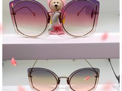 -目艮眼镜SHOWROOM(品牌集合店)