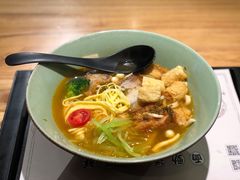 黄金脆皮猪五花面-陳八两面家(滨江天街店)