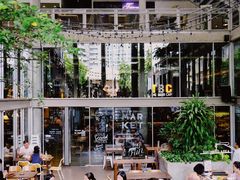 -ROAST coffee & eatery