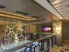 -浅深(世茂滨江精品店)