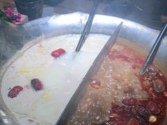 -湊湊火锅·茶憩(上海合生汇店)