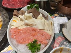 -廖掌柜·重庆鲜货火锅(上海首店)