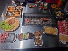 -马路牙子烧烤音乐酒馆(望京店)