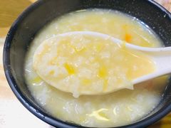 -九万士多港式海鲜粥底火锅(回龙观店)