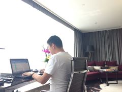 -广州天河希尔顿酒店