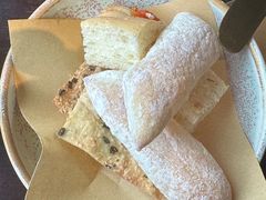 -普朗姆生蚝牛排馆 The Plump Oyster(成都摩方购物中心店)