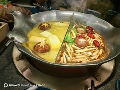 -湊湊火锅·茶憩(打浦桥日月光店)