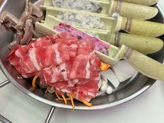 -捞小鲜虾滑海鲜自助火锅(嵊州吾悦店)