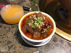 土冒血旺-沪小二炭火蛙锅(淮海中路美食不夜城店)