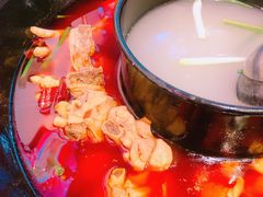 -重庆烧鸡公火锅(簋街店)
