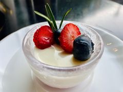 -行者书屋大堂吧 ·下午茶(南京圣和府邸酒店)