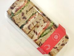-巴黎贝甜(龙之梦购物中心虹口店)