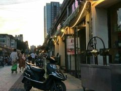 -中山美食街