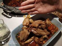 -蛙两只美蛙鱼头火锅(恒茂店)