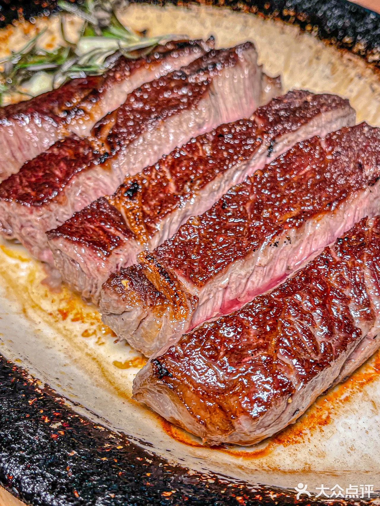 北京这家餐厅也太有圣诞氛围感了！！