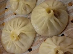 牛肉汤包-小六汤包砂煲菜(文景路店)