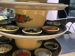 奶茶冰粉-串一火锅(赛格国际购物中心店)
