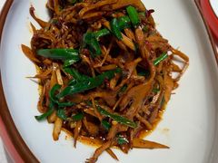 -老湘亲·品鉴湘菜(蔡塘爱琴海店)