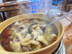 -广味炭炉鸡煲(宝业路分店)