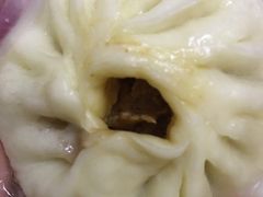 老面土猪肉包-凤起龙游老面包子(凯德晶品店)