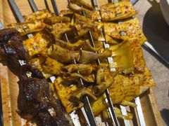 -乡村馕坑肉·烧烤·新疆菜·本地人更爱吃(阿勒泰首店)