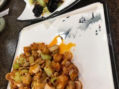 -东坡熬鱼馆(天泰路店)