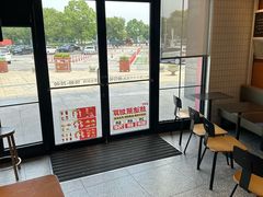 -肯德基(大桥北服务区东店)
