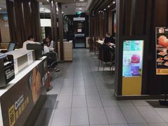 -麦当劳(常山服务区得来速店)