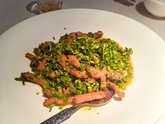 青柠檬香草苦果牛肉-云腾食府·云南菜