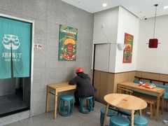 -塔斯汀中国汉堡(横岗志健广场店)