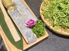 -大匠工房古船木艺术餐厅·猪肚鸡专门店(长白仙岛店)