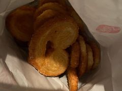 小蝴蝶酥-上海哈尔滨食品厂(淮海中路店)