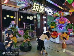 -三亚湾红树林度假酒店美食街