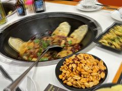 -曹丞相·地锅鸡·地锅鱼(武林店)