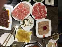 -佬土鹅肠火锅(解放路店)