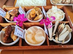 -食全酒美·野生菌腊排骨餐厅(木府店)