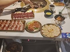 -炙城·韩式烤肉(南京东路店)