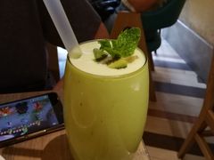 牛油果+榴莲-卡朋西餐(较场西路店)