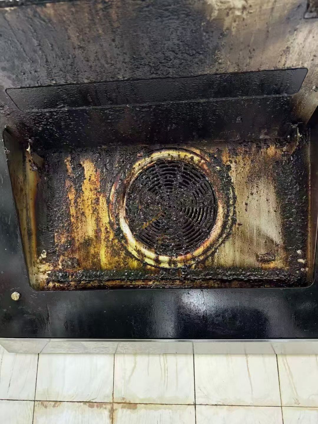 油烟机内部有多脏?