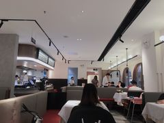 -阿妮叶李(光谷世界城店)