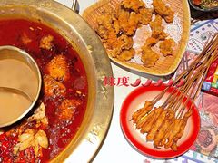 -哥老官重庆美蛙鱼头(圆融广场店)