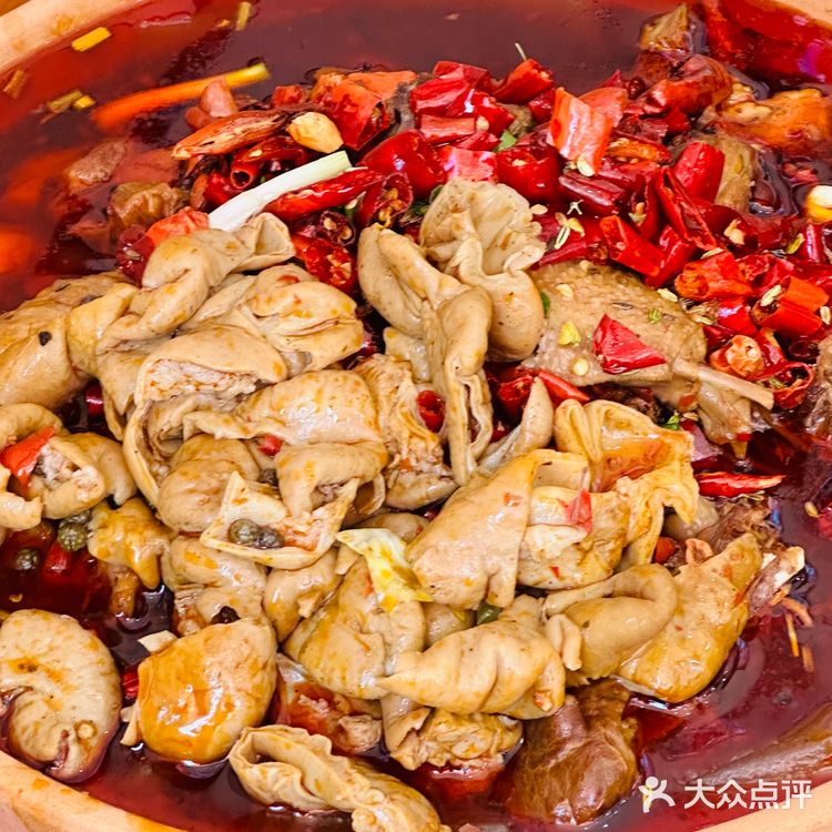 赣州探店|赣州最好吃的芋儿鸡公煲来了‼️