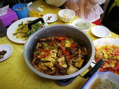 -炕锅羊肉土火锅面片大王