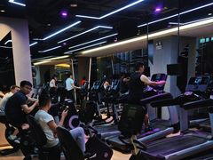 -威克健身游泳(万菱汇店)