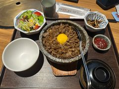-炼火烤肉店