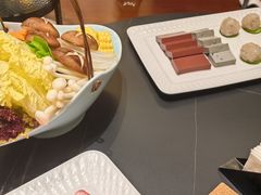 -余欢领鲜火锅(新街口店)