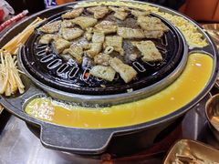 -胡悦里韩式烤肉(芝罘万达广场店)